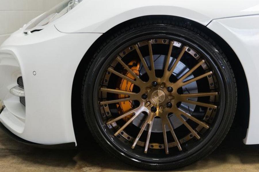  Porsche Panamera Turbo by Ultimate Auto 2015 года  (фото 15 из 16)